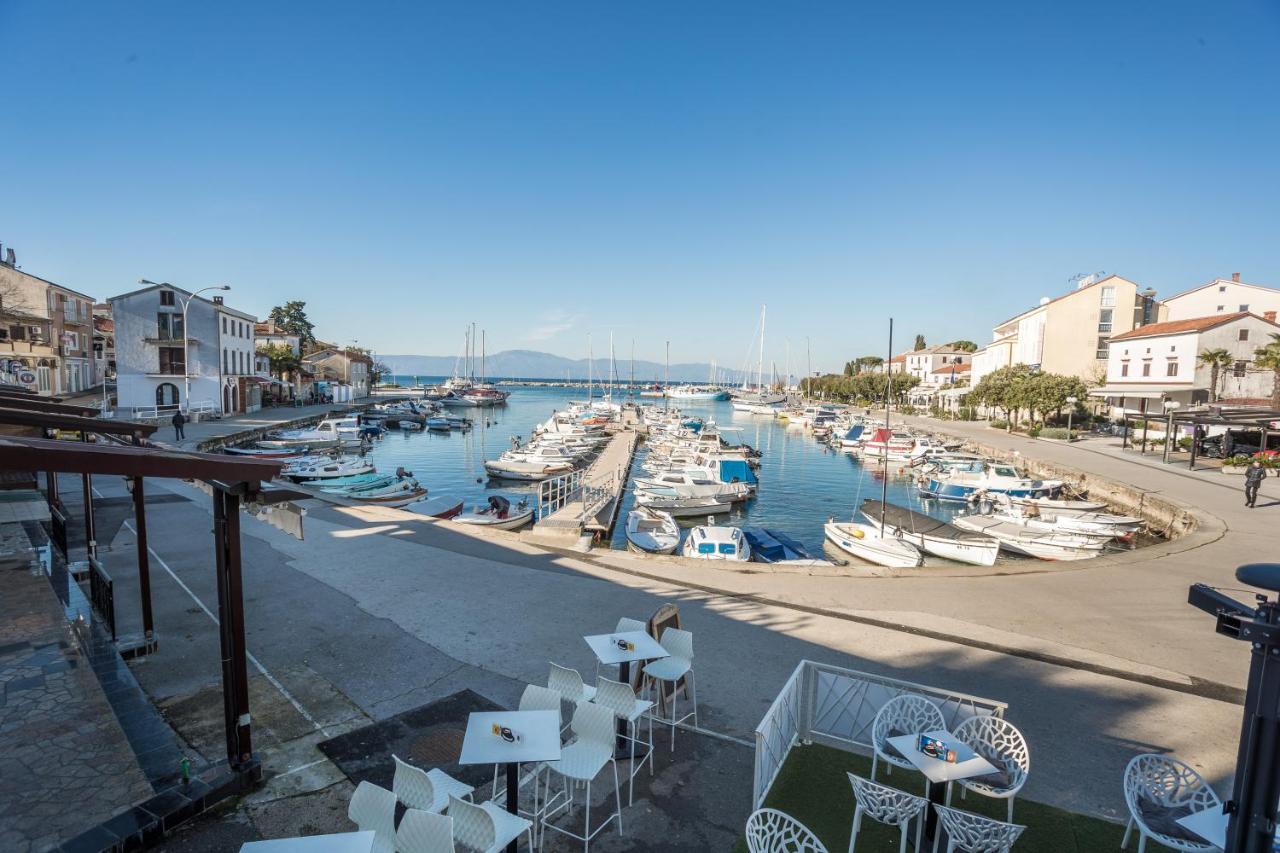 Apartment Ana 1 Malinska Εξωτερικό φωτογραφία