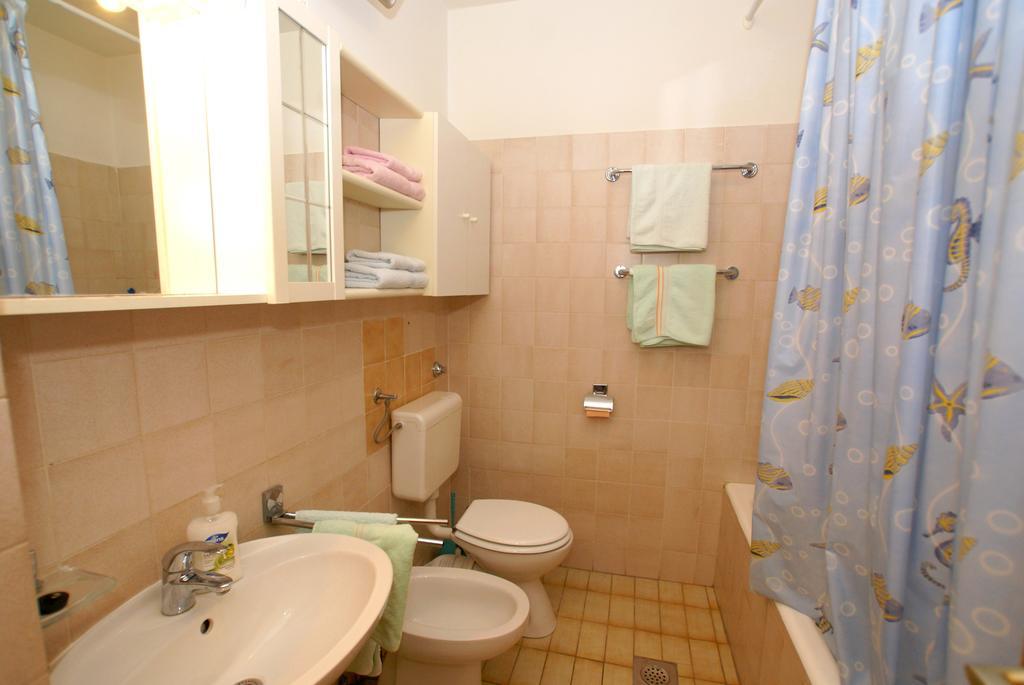 Apartment Ana 1 Malinska Δωμάτιο φωτογραφία