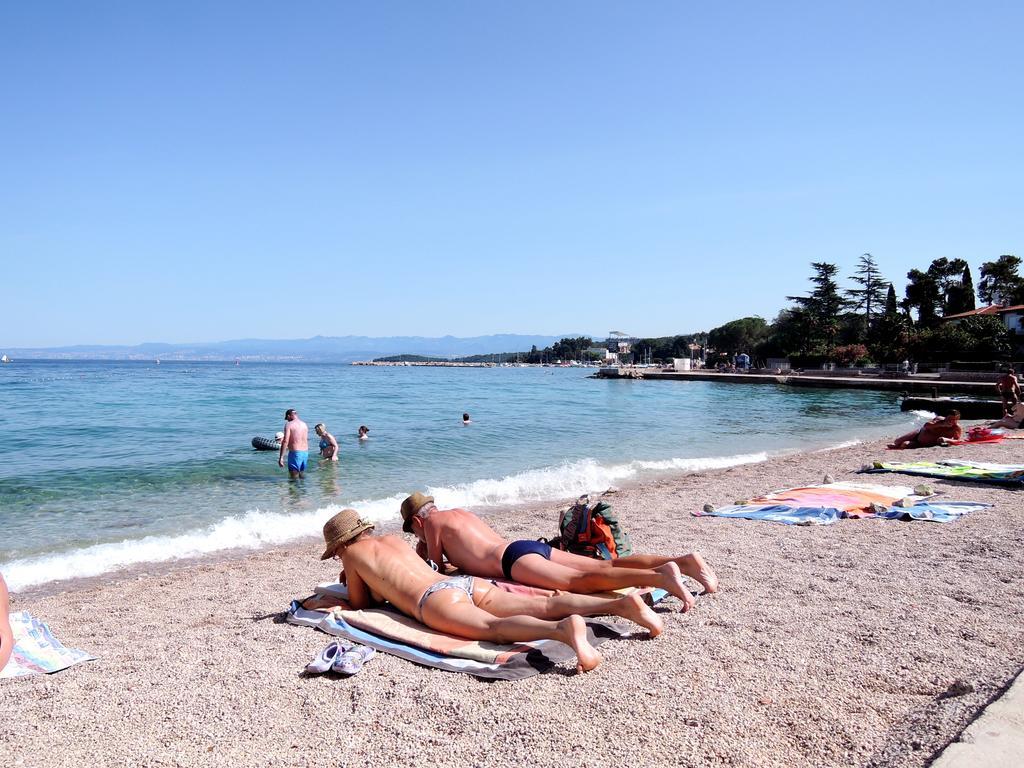 Apartment Ana 1 Malinska Εξωτερικό φωτογραφία