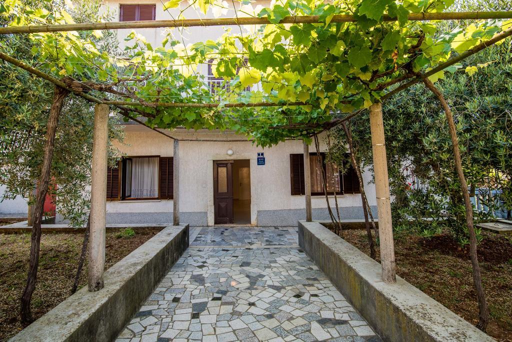 Apartment Ana 1 Malinska Εξωτερικό φωτογραφία