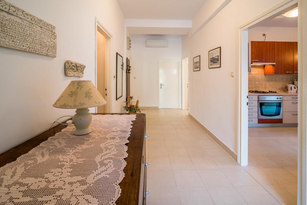 Apartment Ana 1 Malinska Εξωτερικό φωτογραφία